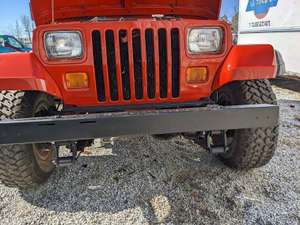1989 Jeep Wrangler 4WD 4X4 - red Project needs TLC  10.5k For Sale (picture 3 of 12)