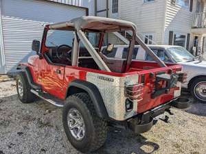 1989 Jeep Wrangler 4WD 4X4 - red Project needs TLC  10.5k For Sale (picture 4 of 12)