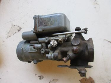 Picture of Carburetor and manifold for Jeep Willys
