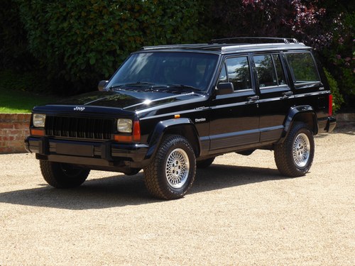1994 Jeep Cherokee XJ 4.0 Ltd Very Low Mileage Stunning For Sale
