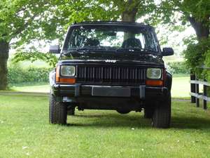 1994 Jeep Cherokee XJ 4 Litre Limited 73k Full Service History For Sale (picture 4 of 13)