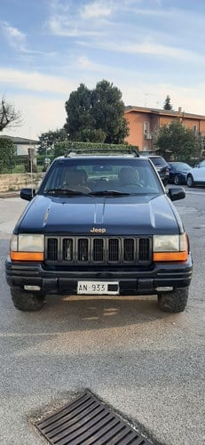 1997 Jeep Grand Cherokee - 2