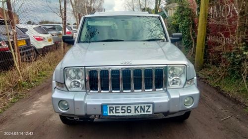 Picture of 2006 JEEP COMMANDER BIG OLD BIRD 7 SEAT AUTO 3LTR DIESEL 82,000 M - For Sale