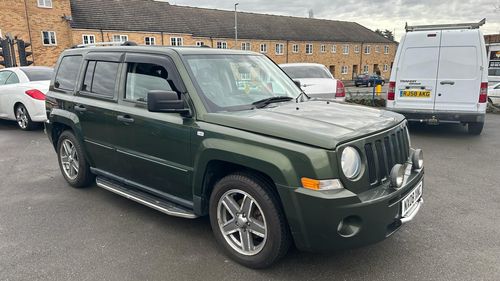 Picture of Jeep patriot 2.0 crd manual. 2008 swap Px - For Sale