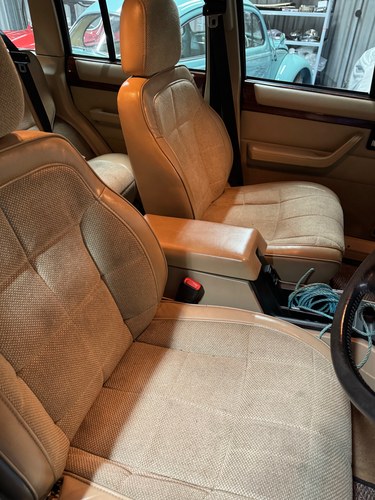 1995 Jeep Cherokee MK1 Interior Excellant Condition.