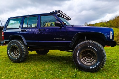 1999 Jeep Cherokee