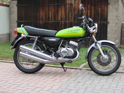 1978 Kawasaki KH250 Lovely Condition VENDUTO