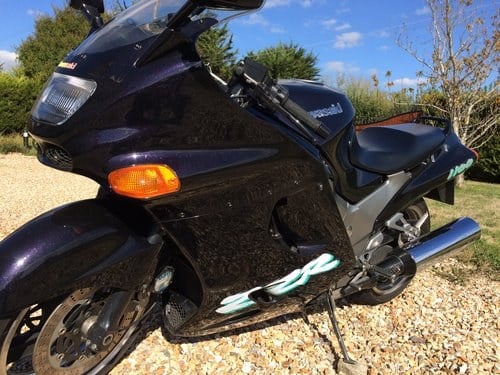 1995 Kawasaki ZZR1100 great condition only 20k miles VERKAUFT