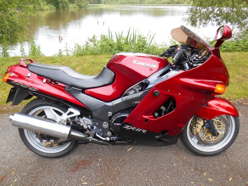 2000 Kawasaki ZZR1100 D7 Price Reduced for a quick sale SOLD