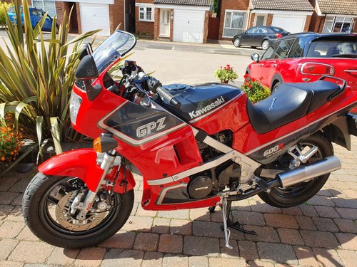 1988 Kawasaki GPZ600r under 6000 miles one owner For Sale