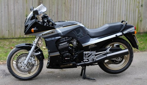 1996 Kawasaki GPZ900r A8 Only 8000 miles Price reduced For Sale
