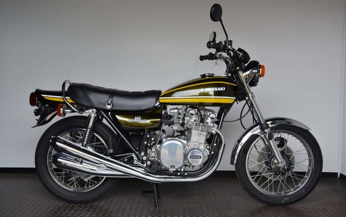 1974 completely rebuilt by an experienced expert Till salu
