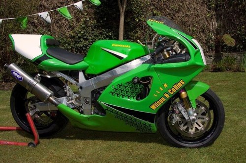 Lot 250 - 1996 Kawasaki ZX7RR 750 - 27/08/2020 For Sale by Auction
