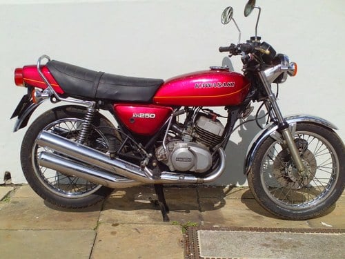 1977 KAWASAKI KH250 B2 VERKAUFT