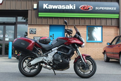 2011 11 Kawasaki KLE 650 Versys ABS Tourer Adventure Red For Sale
