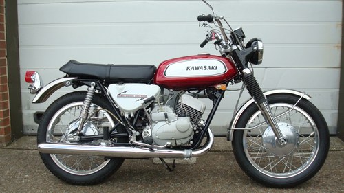 Kawasaki A1A Samurai 250 1970-J **SHOW STANDARD,RESTORED** In vendita