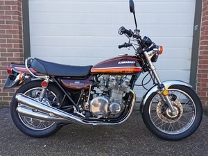 Kawasaki Z1-A 1974-M **FULL RESTORATION** (41 miles) In vendita