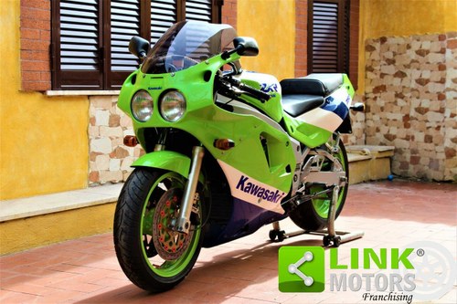1989 KAWASAKI ZXR 750 R A vendre