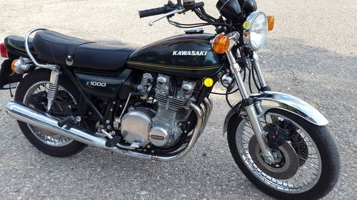 1977 Kawasaki Z1 VENDIDO