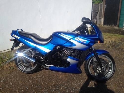 2000 gpz500 only 3200 miles SOLD