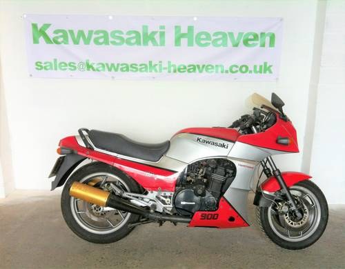 Kawasaki gpz900r For Sale
