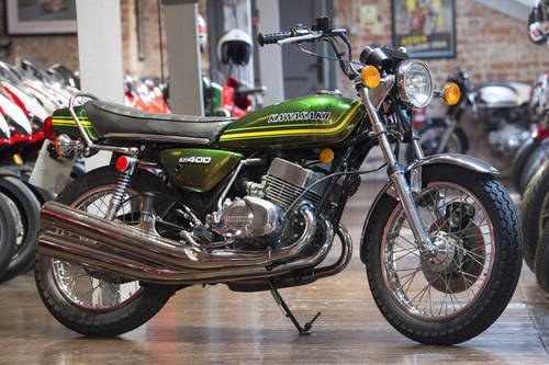 1976 Kawasaki KH400 Stunning condition In vendita