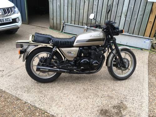 1982 Kawasaki GT750 under 8,000 Genuine miles Bronze VERKAUFT