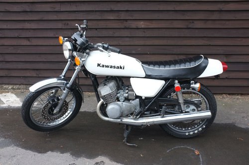 Kawasaki H1 H 1 H1F Triple 1975 BARN FIND **A MUST SEE** VENDUTO