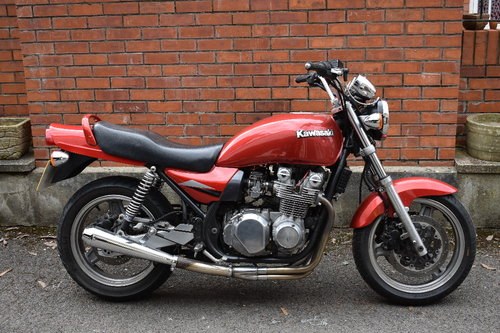 Lot 40 - A 1992 Kawasaki Z750 - 02/05/18 For Sale by Auction