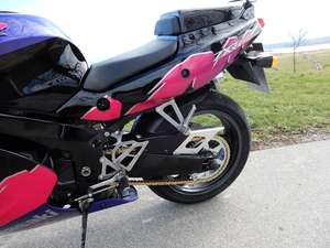 1993 Kawasaki ZXR750 1 owner bike just 8.632 miles! For Sale (picture 6 of 12)