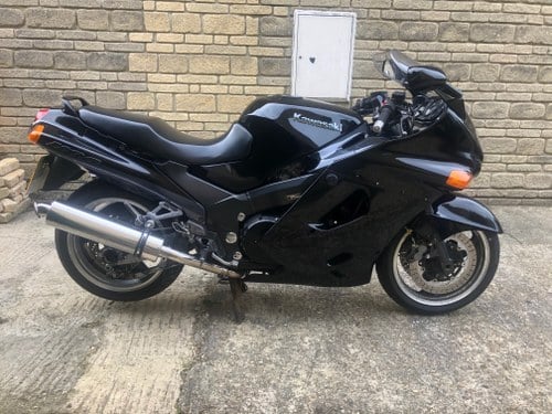 A 1999 Kawasaki ZZR1100  - 30/6/2021 For Sale by Auction