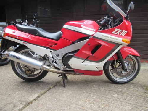 1988 /E  KAWASAKI ZX10 B-1 - 35,250 MILES Reduced for quick sale SOLD