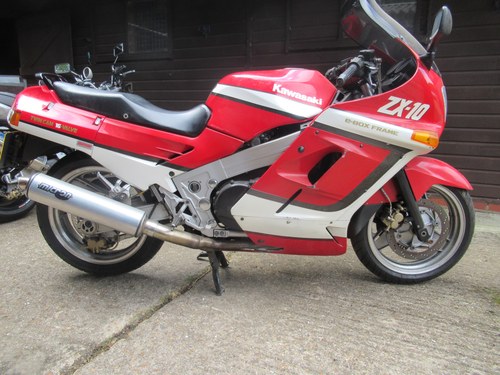 1988 /E KAWASAKI ZX10 B-1 - 35,250 MILES Reduced for quick sale VERKAUFT