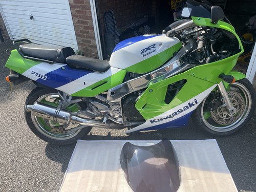 1989 Kawasaki zxr 750 H1 A vendre