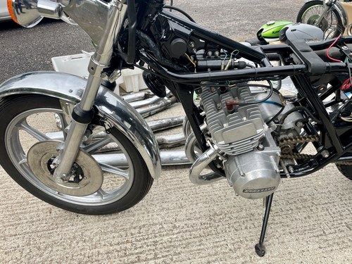 KAWASAKI KH250 / 400, 1980 PAIR OF BIKES EBAY AUCTION For Sale by Auction
