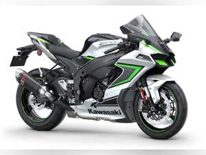 New 2023 Kawasaki Ninja ZX-10R Performance **White** For Sale (picture 1 of 12)