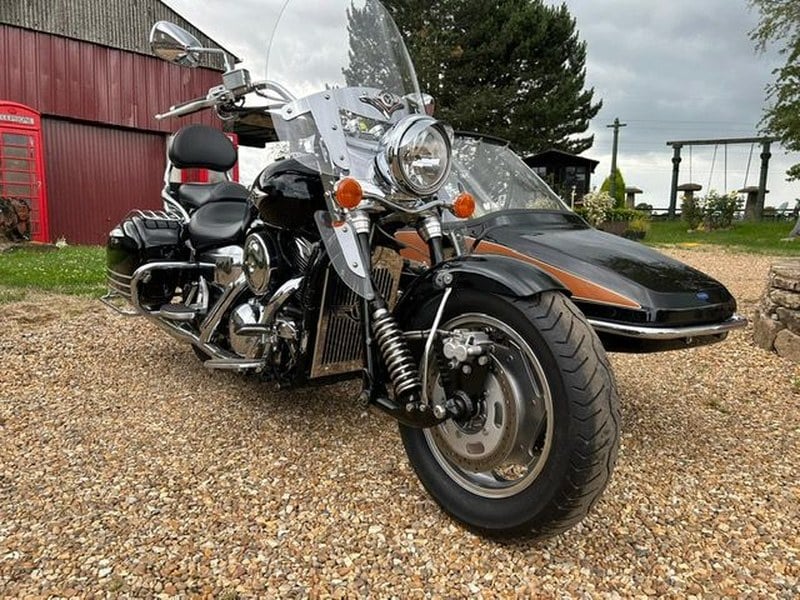 2007 Kawasaki VN1600 Tourer , 2877 miles With Watsonian