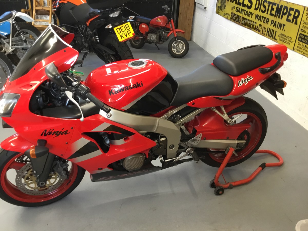 2003 Kawasaki Zx636 A1P Red Manual, 6 speed n/a in Oxford, United