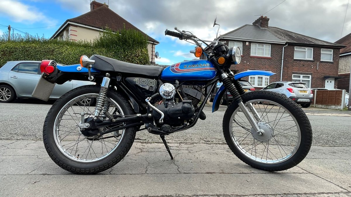 1973 Kawasaki G5 Azul Manual, Velocidad en Birmingham, Reino