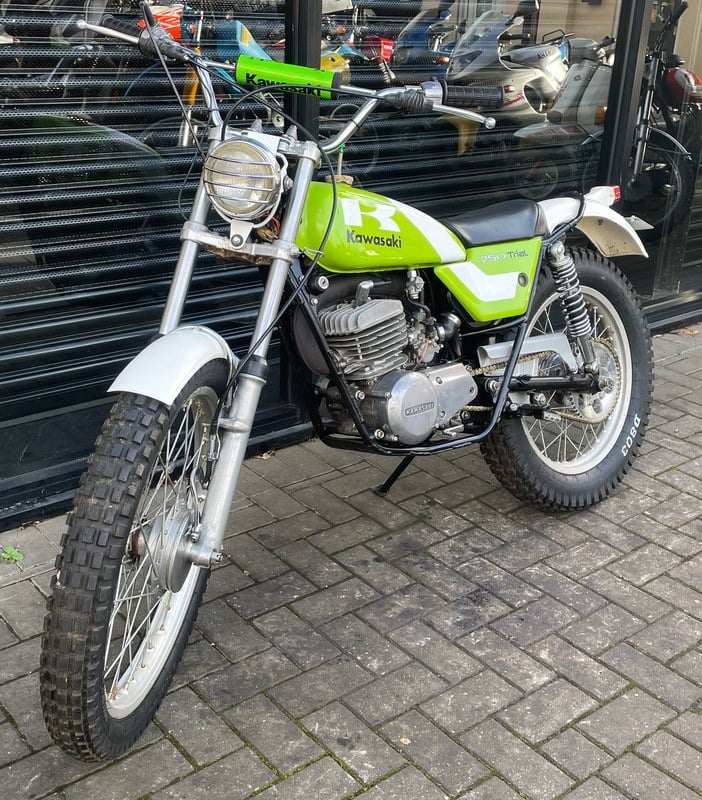 1975 Kawasaki KT