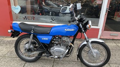 Kawasaki Z250B 6,616 Miles Genuine early UK Bike -no 50