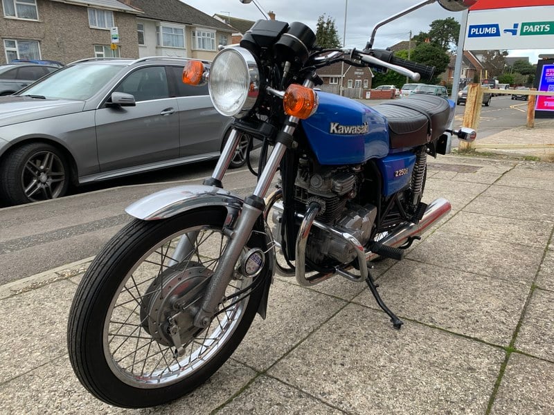 1981 Kawasaki Z250 - 7