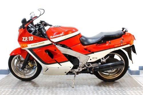 1988 Kawasaki ZX 10 - 9