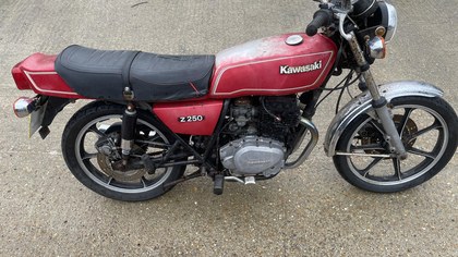1980 Kawasaki Z250 running project bike for sale £595