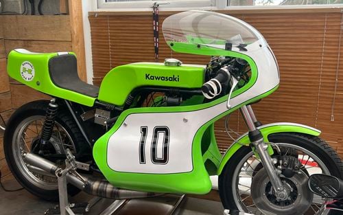 1976 Kawasaki H1r (picture 1 of 7)