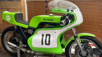 1976 Kawasaki H1r