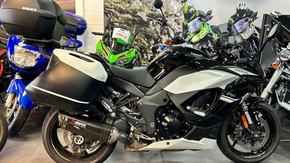 2022 22 Kawasaki Ninja 1000SX Performance Tourer*White/Black
