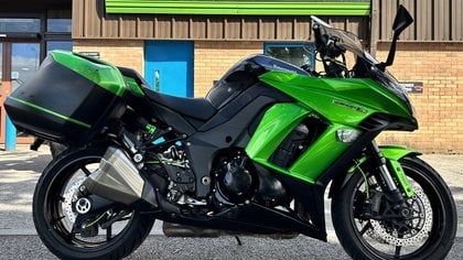 2014 64 Kawasaki Z1000SX ABS Tourer **Green**