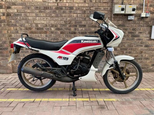 1987 Kawasaki AR125 124cc Zu verkaufen durch Auktion