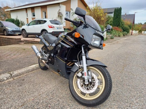 KAWASAKI Gpz 900 r Ninja - 1988 A vendre